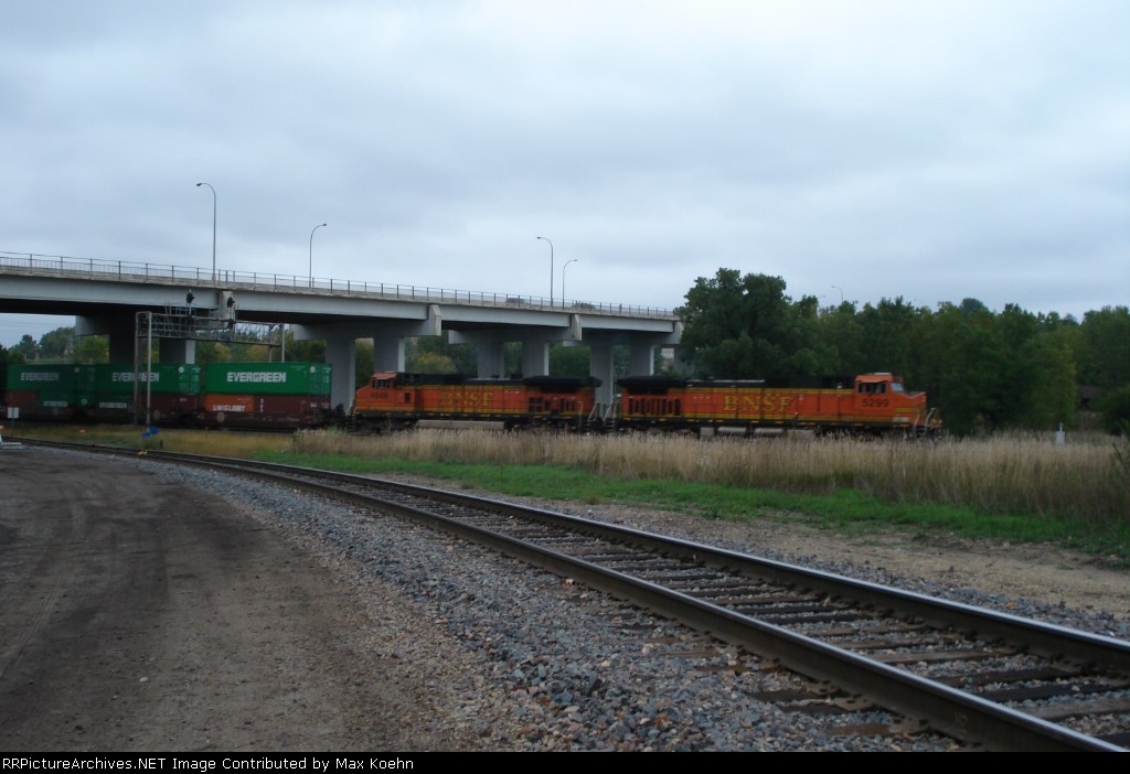 BNSF 5299